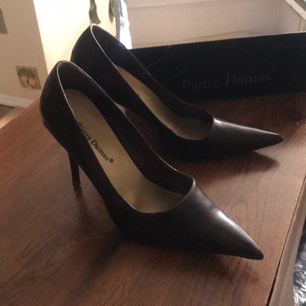 Burgundy Pierre Dumas